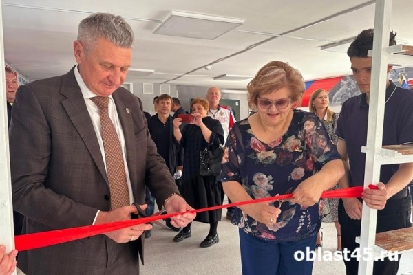 &laquo;Самбо - в школу!&raquo;: сенатор Сергей Муратов запустил всероссийский проект в Кургане