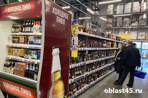 Курганская продавщица вновь продала пиво несовершеннолетнему Курганская продавщица вновь продала пиво несовершеннолетнему