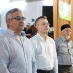 Заместитель губернатора Константин Ермаков и заместитель премьер-министра Республики Татарстан Василь Шайхразиев встречались с жителями села Юлдус
Заместитель губернатора Константин Ермаков и заместитель премьер-министра Республики Татарстан Василь Шайхразиев встречались с жителями села Юлдус