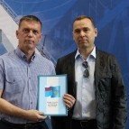 Губернатор Вадим Шумков вручил награды сотрудникам ЗАО "Курганстальмост" и поздравил заводчан со стартом конкурса профмастерства
Губернатор Вадим Шумков вручил награды сотрудникам ЗАО "Курганстальмост" и поздравил заводчан со стартом конкурса профмастерства