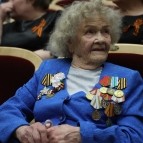
											Губернатор Вадим Шумков перед концертом &laquo;Дорогами Победы&raquo; обратился к ветеранам и жителям региона									