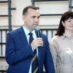 Губернатор Вадим Шумков проконтролировал ремонт школы №50 и поздравил учеников с успешным завершением учебного года
Губернатор Вадим Шумков проконтролировал ремонт школы №50 и поздравил учеников с успешным завершением учебного года