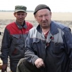 Губернатор Вадим Шумков обсудил вопросы весеннего сева с аграриями на полях Каргапольского округа
Губернатор Вадим Шумков обсудил вопросы весеннего сева с аграриями на полях Каргапольского округа