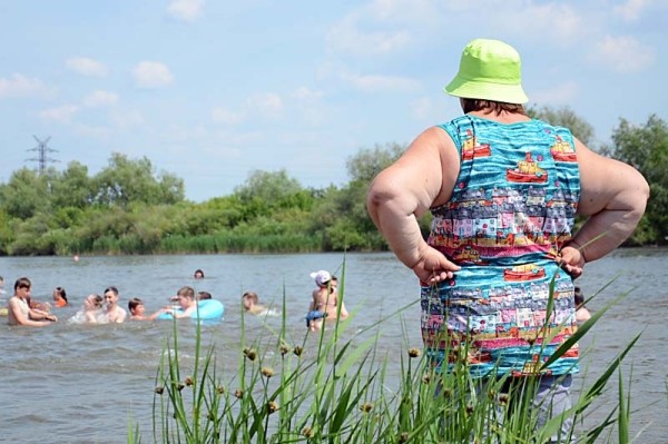 Курганские родители заплатят штрафы за купание детей без присмотра