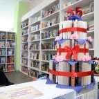 
											Губернатор Вадим Шумков поздравил библиотеку им. В.Ф. Потанина с юбилеем									