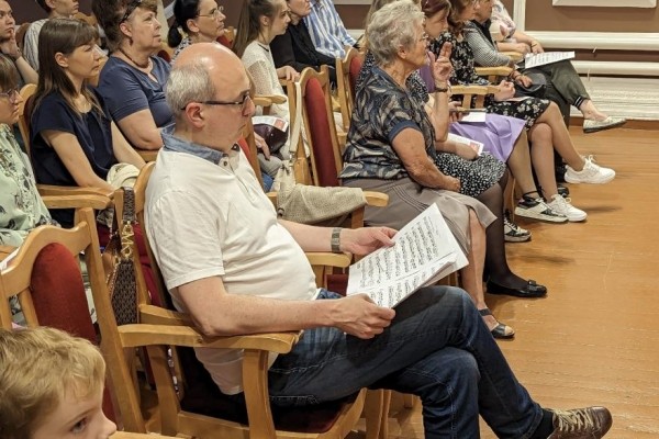 В Кургане московские музыканты дают мастер-классы по скрипке и виолончели В Кургане московские музыканты дают мастер-классы по скрипке и виолончели
