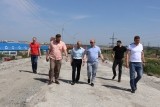 
											По поручению губернатора его заместитель Константин Малышев оценил ход работ на мостах и качество уборки дворов и улиц Кургана									