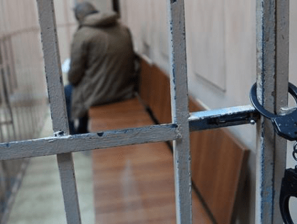 Житель Сафакулевского района предстанет перед судом по обвинению в убийстве родственника