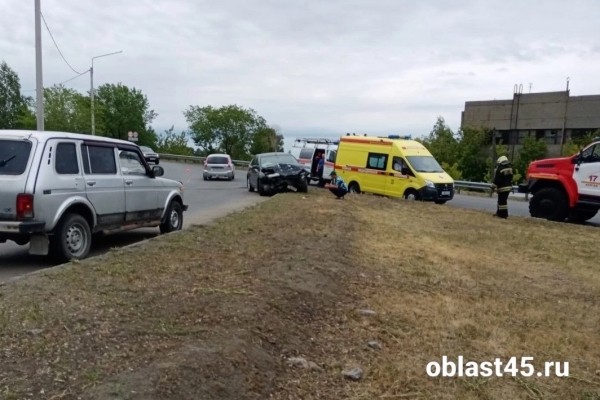В Кургане пьяный водитель вмешался в планы другого автолюбителя В Кургане пьяный водитель вмешался в планы другого автолюбителя