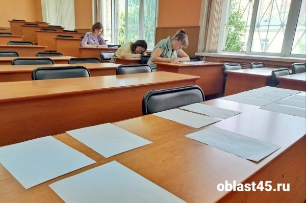 Курганский госуниверситет выпустит более полутора тысяч специалистов в этом году