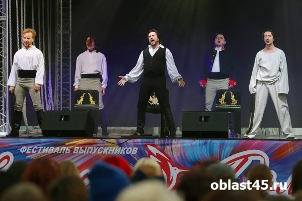 Слёзы, мурашки, восторг: курганцев покорила «Юнона и Авось» Слёзы, мурашки, восторг: курганцев покорила «Юнона и Авось»