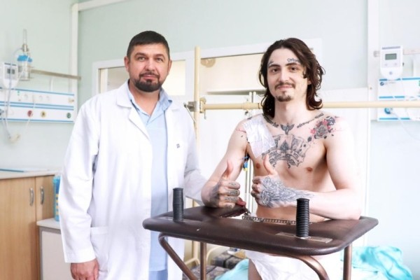 Курганские врачи спасли почти разорванного мужчину Курганские врачи спасли почти разорванного мужчину