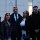 
											Губернатор Вадим Шумков поздравил выпускников Курганской области с окончанием школы									