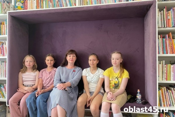 В библиотеке имени Потанина в Кургане отпраздновали три важных события В библиотеке имени Потанина в Кургане отпраздновали три важных события