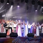 
											Губернатор Вадим Шумков поздравил выпускников Курганской области с окончанием школы									