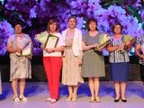 
											Социальные работники получили награды и поздравления с 80-летием службы региона									