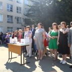 Заместитель губернатора Курганской области Наталья Кирилова вручила дипломы «с отличием» лучшим выпускникам КГСХ
Заместитель губернатора Курганской области Наталья Кирилова вручила дипломы «с отличием» лучшим выпускникам КГСХ