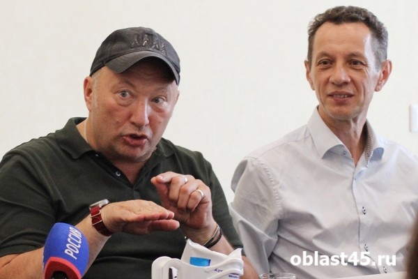 Снова дома: Юрий Гальцев выступил перед курганцами на фестивале «Середина лета» Снова дома: Юрий Гальцев выступил перед курганцами на фестивале «Середина лета»