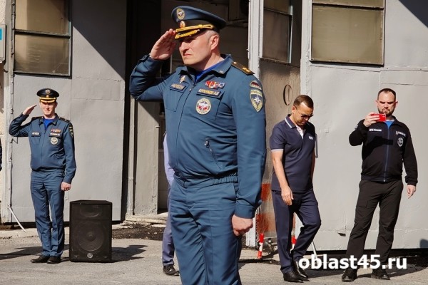 Министр МЧС России высоко оценил работу губернатора Курганской области Министр МЧС России высоко оценил работу губернатора Курганской области