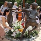 
											В Кургане прошла акция в память погибших детей Донбасса									