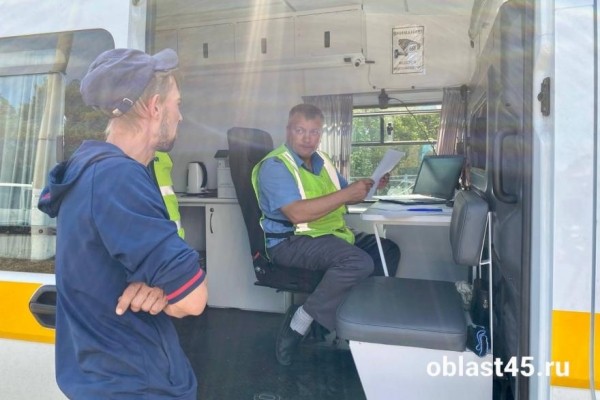 В Кургане на 400 тысяч рублей оштрафуют водителя слишком тяжёлого грузовика В Кургане на 400 тысяч рублей оштрафуют водителя слишком тяжёлого грузовика