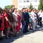 Заместитель губернатора Курганской области Наталья Кирилова вручила дипломы «с отличием» лучшим выпускникам КГСХ
Заместитель губернатора Курганской области Наталья Кирилова вручила дипломы «с отличием» лучшим выпускникам КГСХ