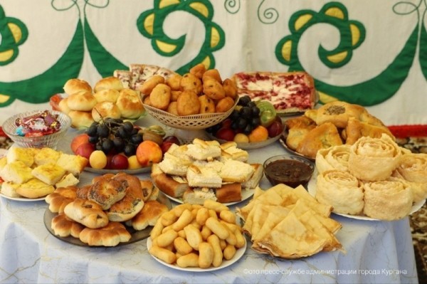 Курган отмечает Сабантуй Курган отмечает Сабантуй