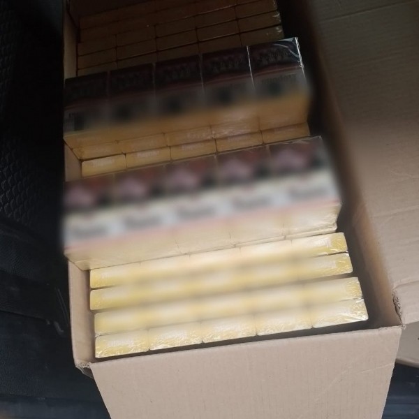 Пожилому зауральцу не дали сбыть 1000 пачек нелегальных сигарет Пожилому зауральцу не дали сбыть 1000 пачек нелегальных сигарет