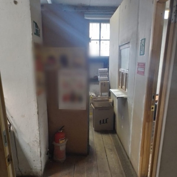 Пожилому зауральцу не дали сбыть 1000 пачек нелегальных сигарет Пожилому зауральцу не дали сбыть 1000 пачек нелегальных сигарет