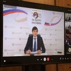 
											Министр просвещения РФ Сергей Кравцов поблагодарил губернатора Вадима Шумкова за вклад в развитие системы образования в Курганской области									