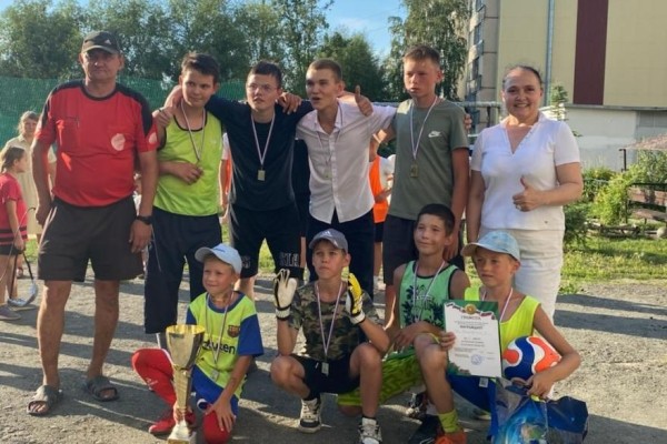 Юные курганцы отстояли имидж своих ТОСов на футбольном поле