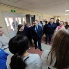 
											Губернатор оценил ремонты в школах Звериноголовского округа									