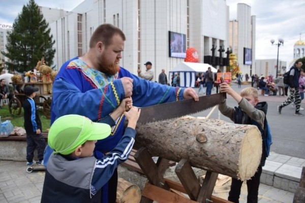 В Кургане начались Александровские дни
