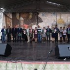 Самобытная Александровская ярмарка в Кургане собрала более 3500 гостей и участников
Самобытная Александровская ярмарка в Кургане собрала более 3500 гостей и участников