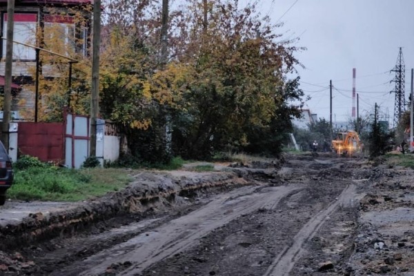 В Кургане строят новую дорогу на улице Галкинской В Кургане строят новую дорогу на улице Галкинской