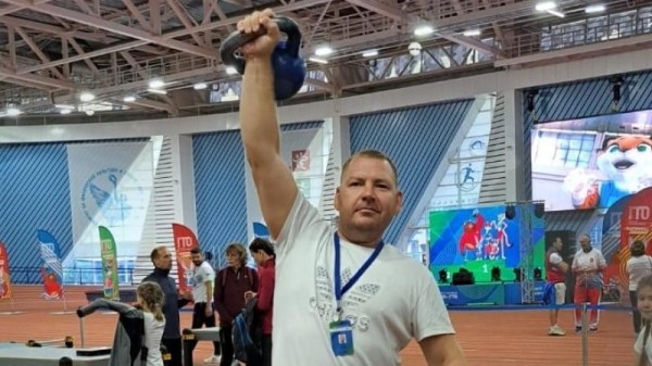 Семья Дерябиных дебютировала на Всероссийском фестивале ВФСК ГТО среди семейных команд