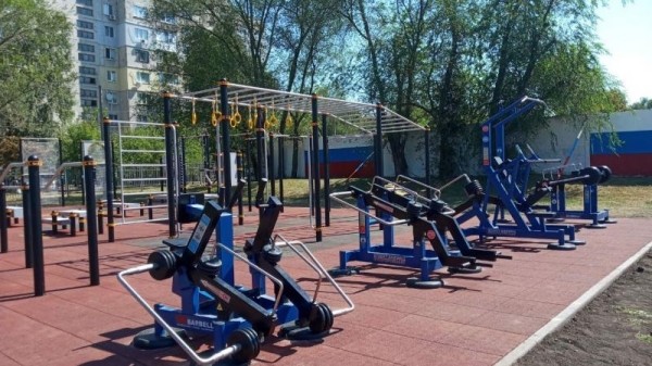 Официальные лицензиаты ГТО подарили ЛНР спортивную площадку Официальные лицензиаты ГТО подарили ЛНР спортивную площадку