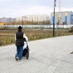 
											Губернатор Вадим Шумков проконтролировал ход строительства школы на 1500 мест и второй очереди благоустройства парка в 4-м микрорайоне									
