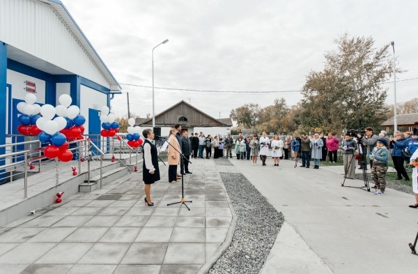 На средства «Транснефть - Урал» в курганском селе построили новый ФАП На средства «Транснефть - Урал» в курганском селе построили новый ФАП