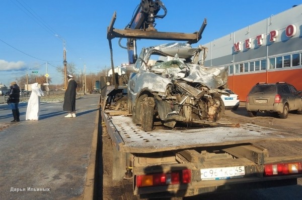В Кургане Ангел и Смерть напомнили о жертвах ДТП