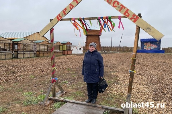Зауральцы побывали с экскурсией в домах-странниках