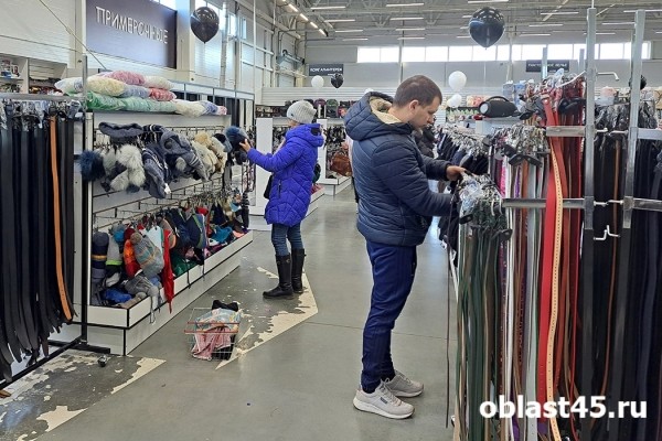 Курганцы одеваются в &laquo;Китай городе&raquo;