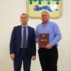Губернатор Вадим Шумков вручил награды и премии лучшим труженикам и сельхозпредприятиям агропромышленного комплекса региона
Губернатор Вадим Шумков вручил награды и премии лучшим труженикам и сельхозпредприятиям агропромышленного комплекса региона