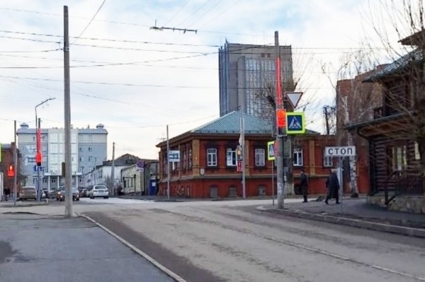 В центре Кургана появился еще один светофор В центре Кургана появился еще один светофор