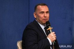 Шумков поблагодарил работников ОПК за помощь ракетным войскам и артиллерии Шумков поблагодарил работников ОПК за помощь ракетным войскам и артиллерии