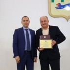 Губернатор Вадим Шумков вручил награды и премии лучшим труженикам и сельхозпредприятиям агропромышленного комплекса региона
Губернатор Вадим Шумков вручил награды и премии лучшим труженикам и сельхозпредприятиям агропромышленного комплекса региона
