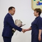 Губернатор Вадим Шумков вручил награды и премии лучшим труженикам и сельхозпредприятиям агропромышленного комплекса региона
Губернатор Вадим Шумков вручил награды и премии лучшим труженикам и сельхозпредприятиям агропромышленного комплекса региона