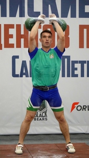 Курганский гиревик стал чемпионом всероссийских соревнований Курганский гиревик стал чемпионом всероссийских соревнований