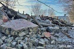 В центре Кургана снесли дом ради новостройки. Фото, видео В центре Кургана снесли дом ради новостройки. Фото, видео