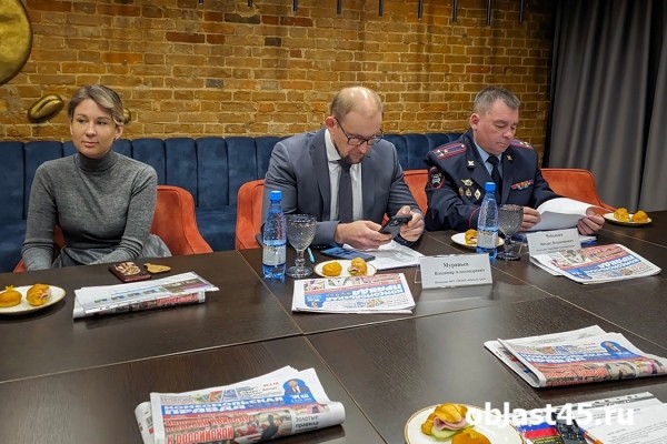 Встреча «без галстуков»: ГИБДД и дорожное управление о федеральных трассах Встреча «без галстуков»: ГИБДД и дорожное управление о федеральных трассах